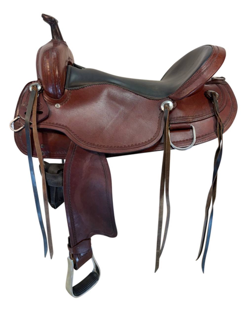 19 Inch Used Wild o West Trail Saddle Medium Tree