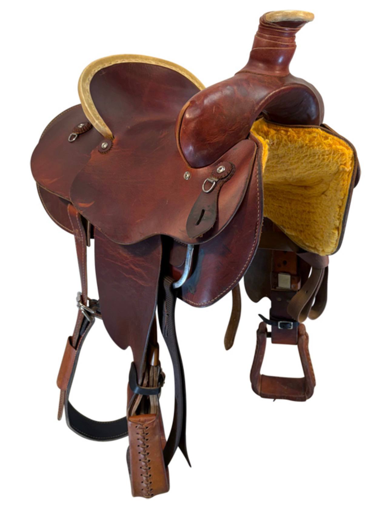 15 Inch Used Dakota Working Ranch Saddle Wide Tree 557 - Image 3