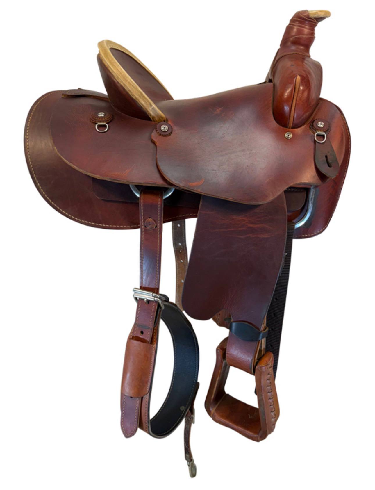15 Inch Used Dakota Working Ranch Saddle Wide Tree 557 - Image 4