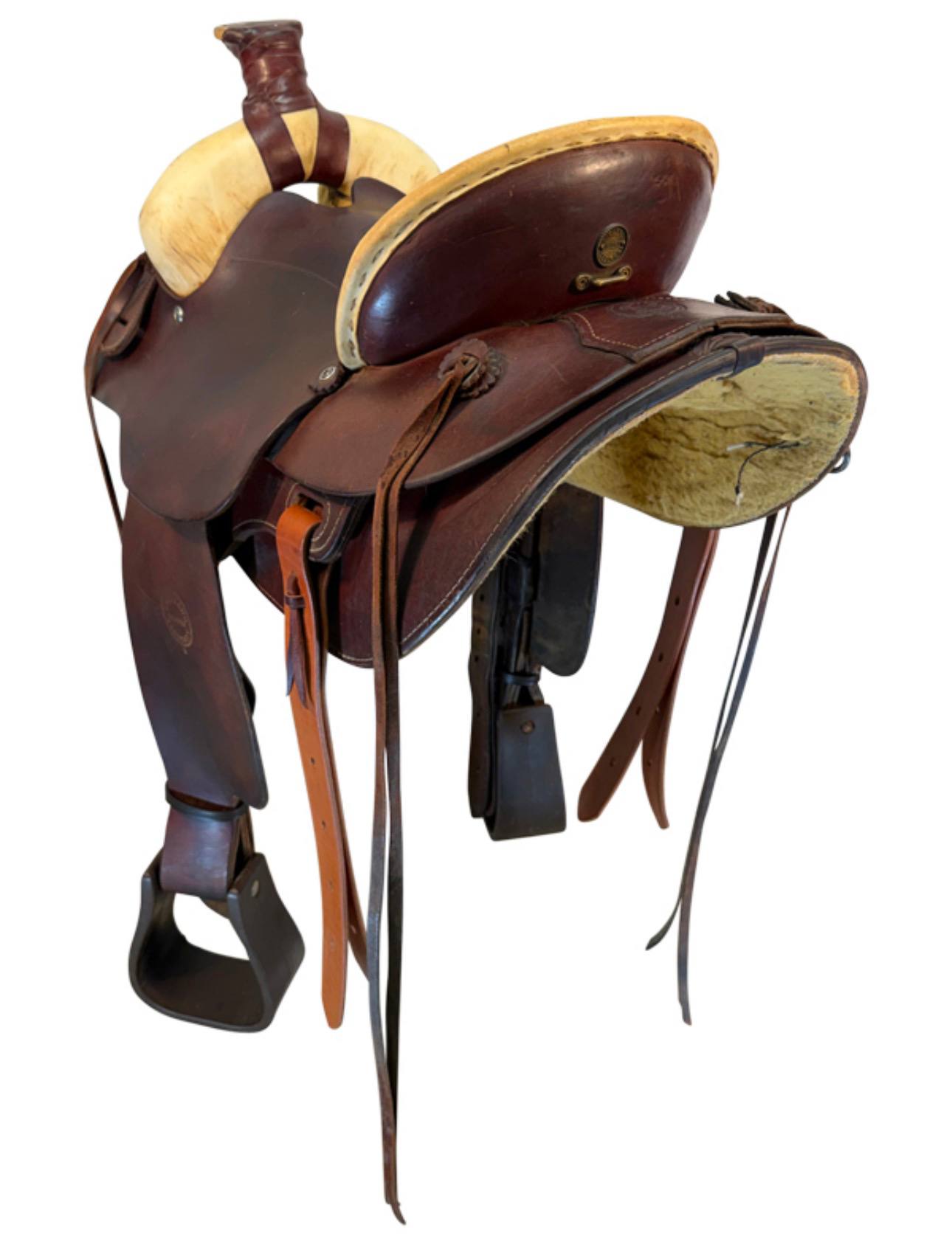 15.5Inch Used Colorado Saddlery Ranch Saddle Medium Tree - Image 5