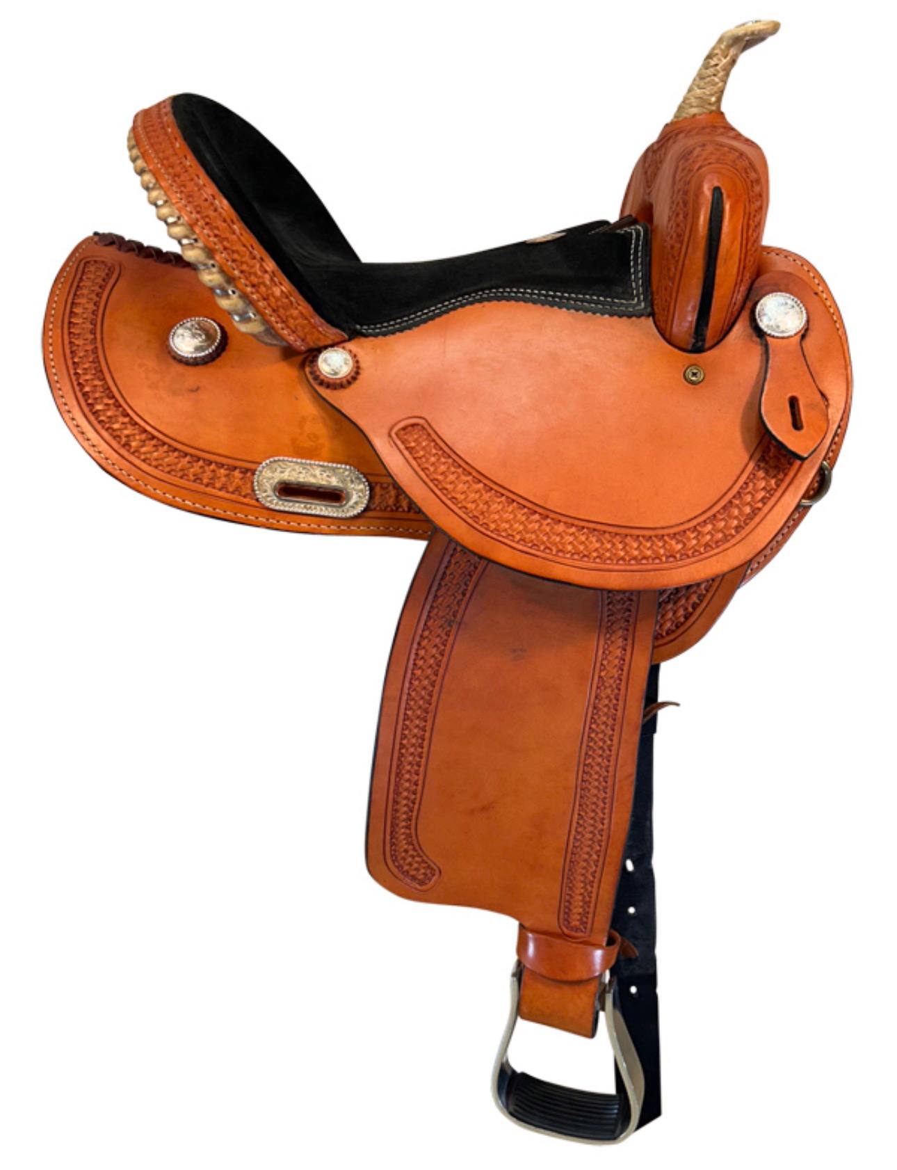 15 Inch Used Dakota Barrel Saddle 307